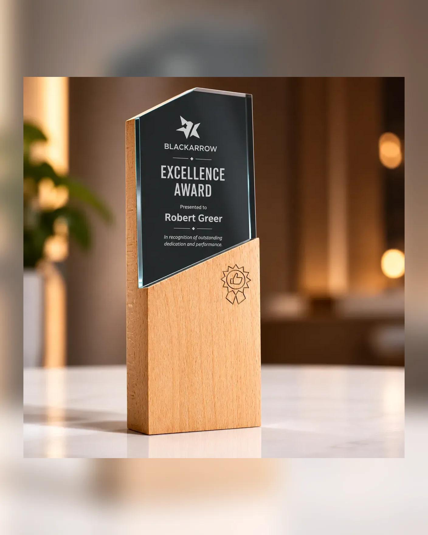 Logogi - Wood & Crystal Trophy