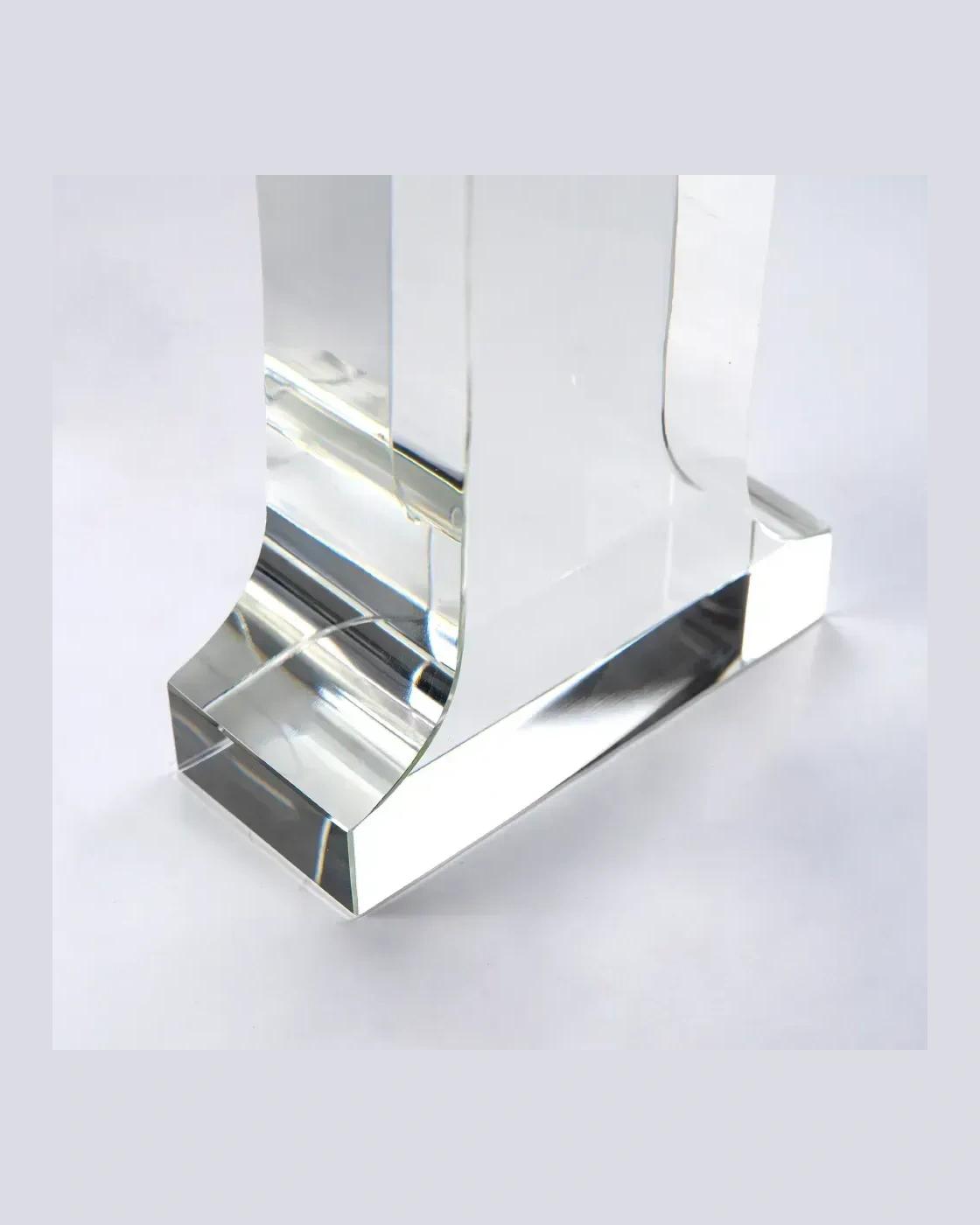 Fefoci - Crystal Glass Trophy in Number One Shape with Gold Lock Closure Box