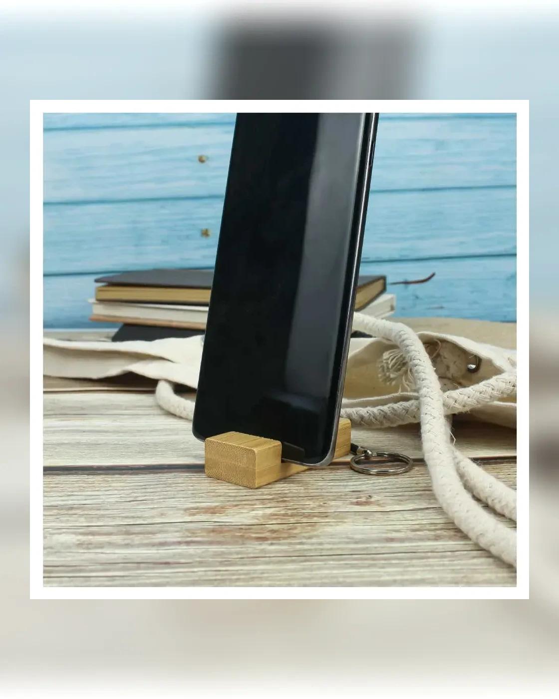 Lohego - Bamboo Phone Stand with Round Key Holder
