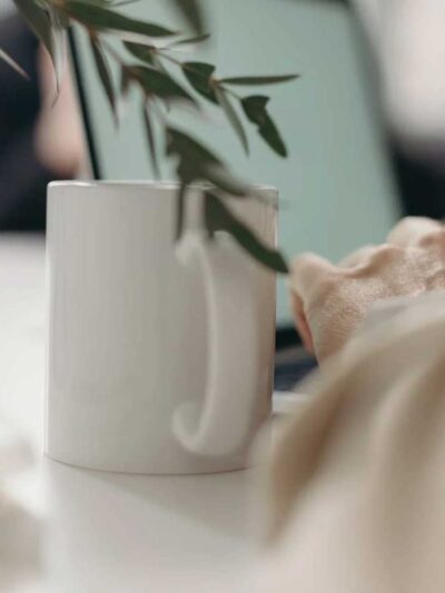 Ceramic White Coffee Mug & Magic Mug – 325ml - Image 2